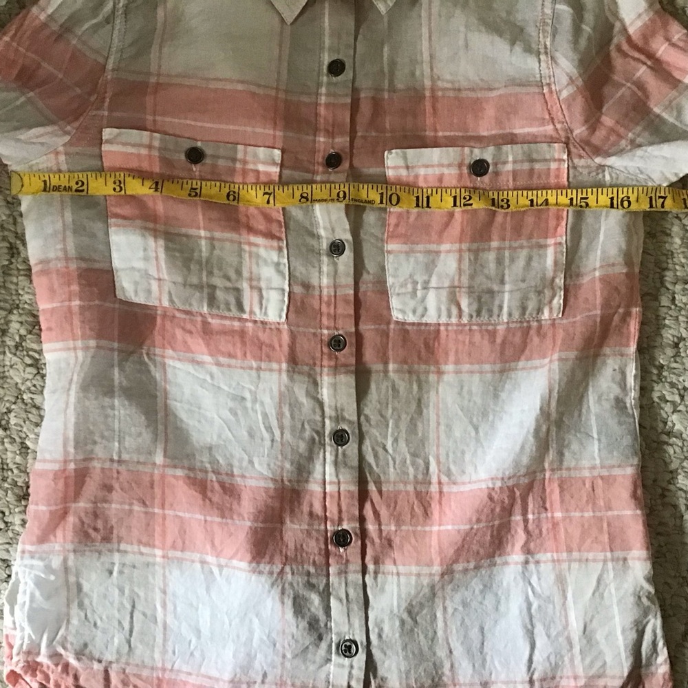 💥3/$10 Charlotte Russe Plaid Button Down - Picture 4 of 7
